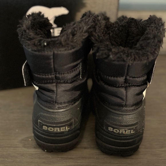 Sorel Commander Waterproof Insulated Winter Boots - Picture 8 of 12